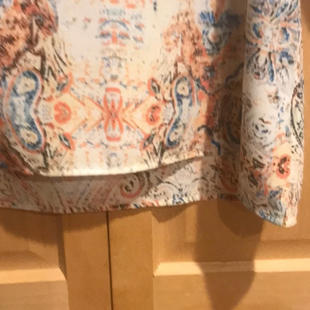 Chico's Medium Relaxed Orange and Cream Blouse - Picture 5 of 8